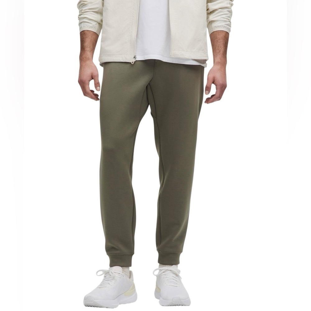 Smooth Space Jogger in Army Green NWT